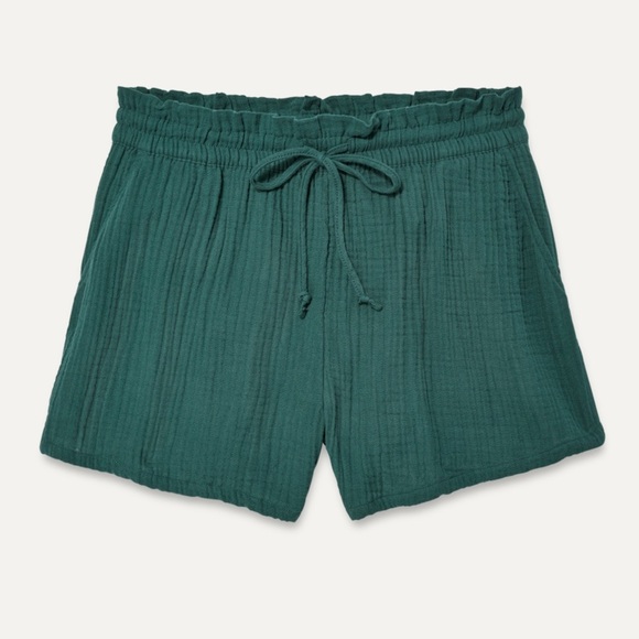 UGG Moriah Short - Picture 1 of 5